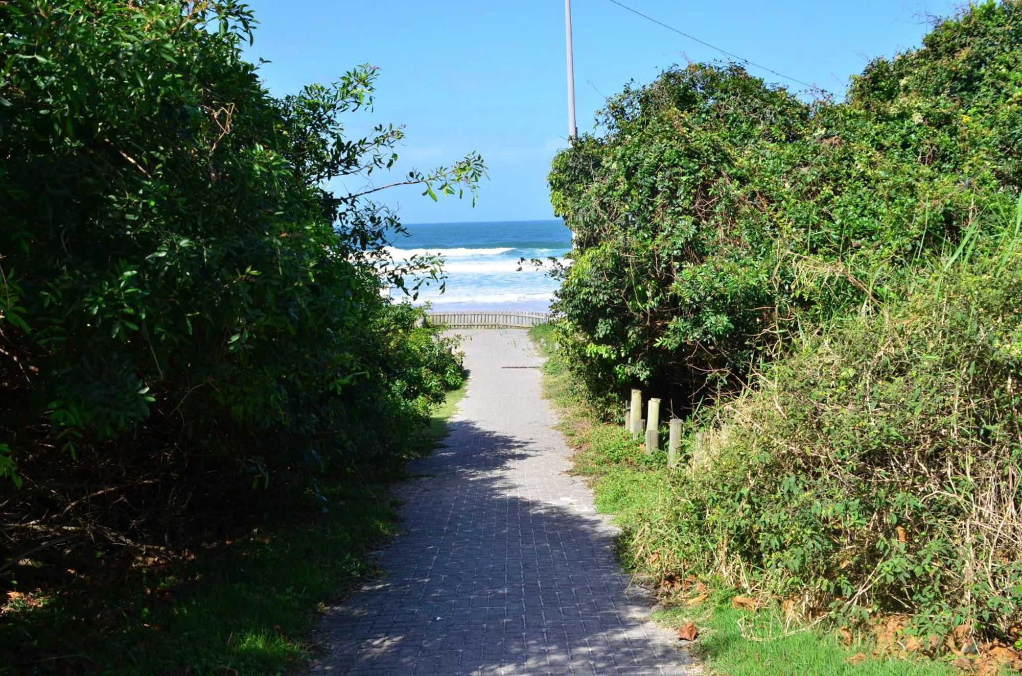 Agua Azul, Condominio 1 Quadra Da Praia Brava N396 Florianopolis Exterior photo